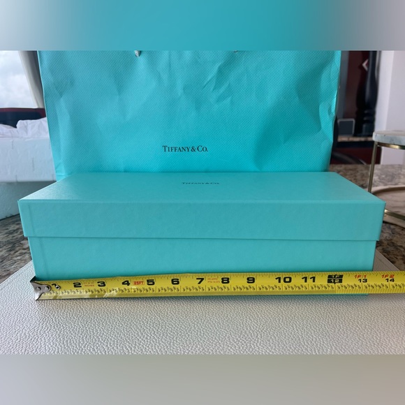 Large Tiffany Box - Picture 2 of 5